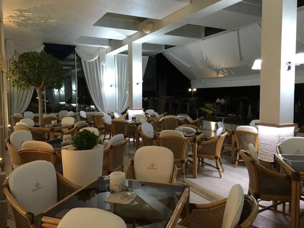 Hotel Universo Lido di Jesolo Eksteriør bilde