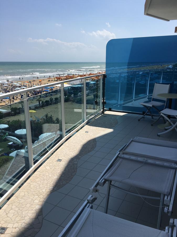 Hotel Universo Lido di Jesolo Eksteriør bilde